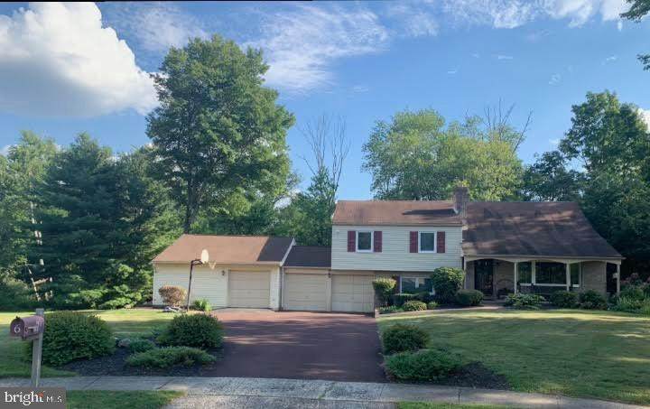 6 Oakmont Way - Photo 1