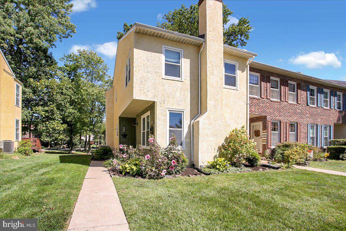 1301 Denise Circle - Photo 1