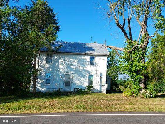 2090 Trevanion Road - Photo 1