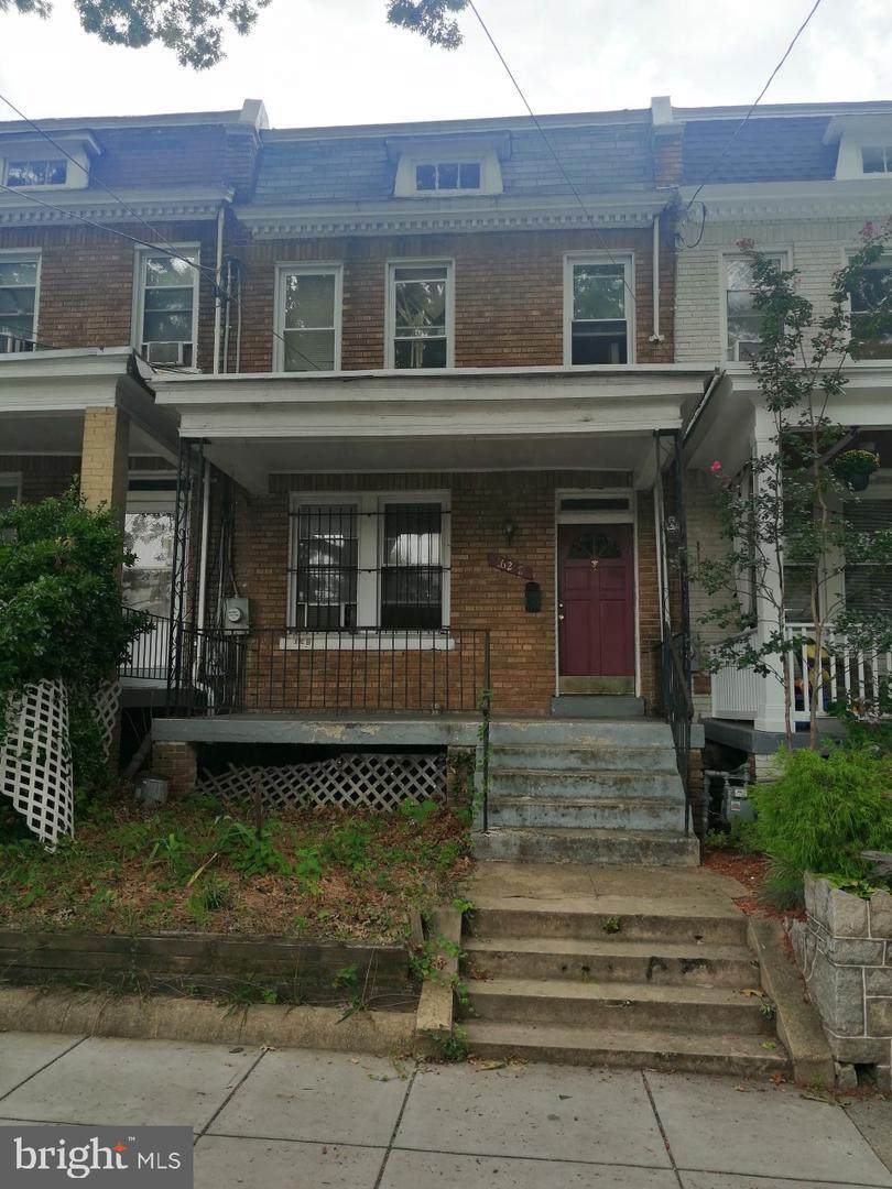 627 Longfellow Street - Photo 1
