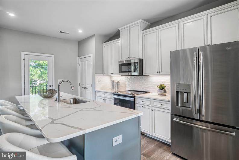 9703 Tall Oaks Road - Photo 1
