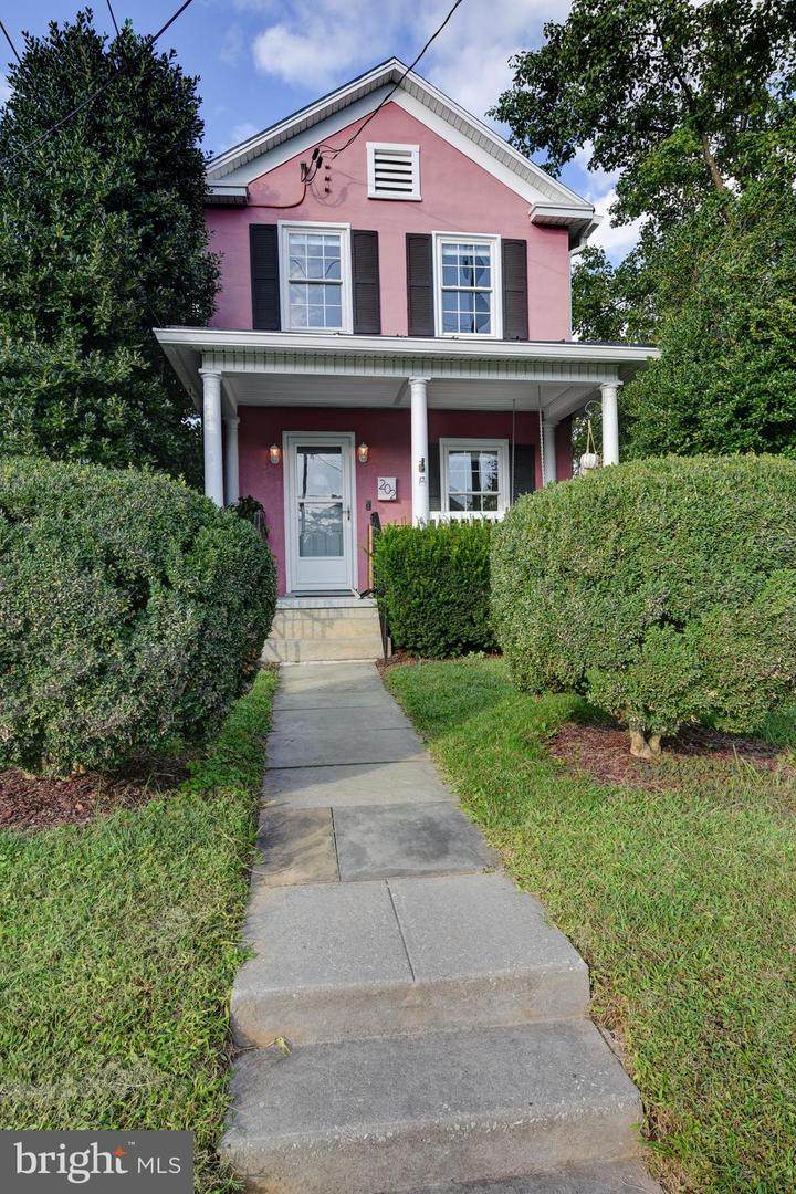 202 Main Street - Photo 1