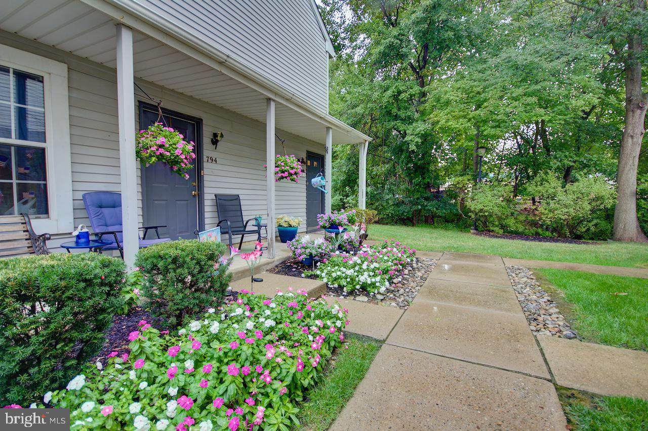795 Parker Street - Photo 1