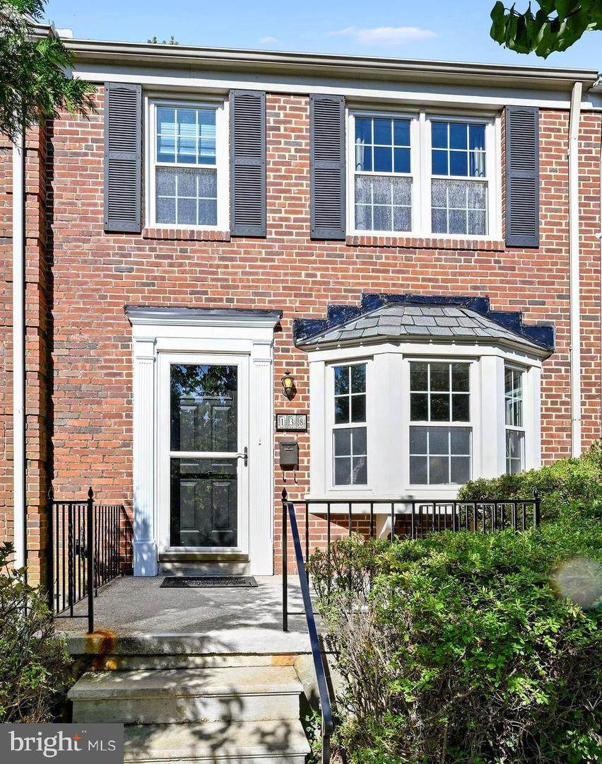 138 Stevenson Lane - Photo 1