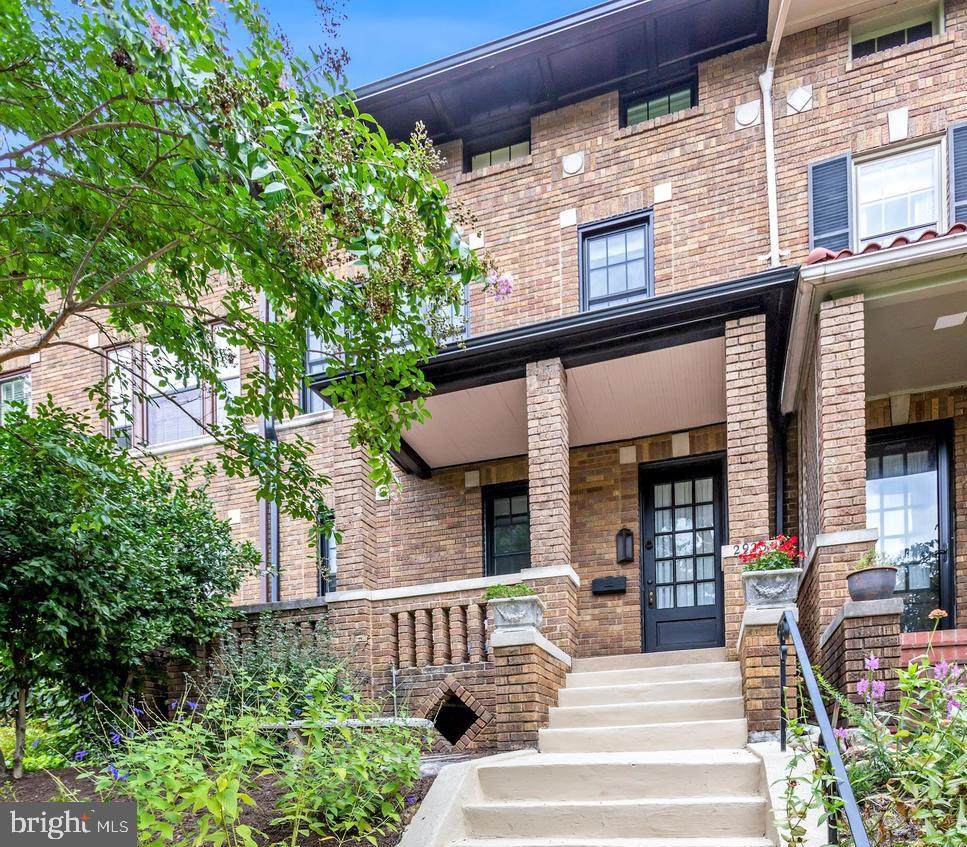 2923 Tilden Street - Photo 1