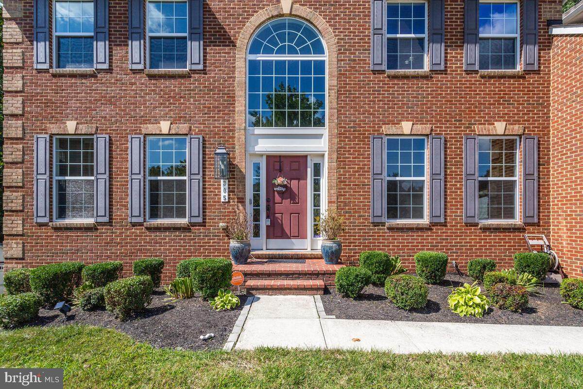 305 Hidden Gate Court - Photo 1