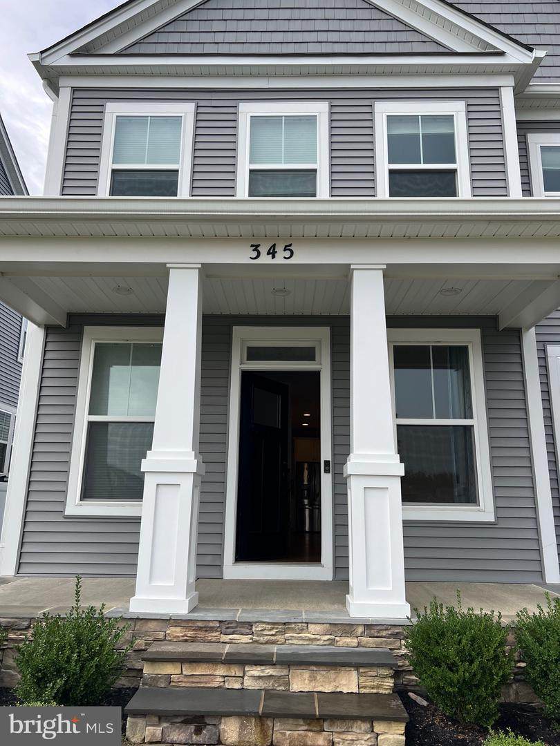 345 Foxglove Way - Photo 1