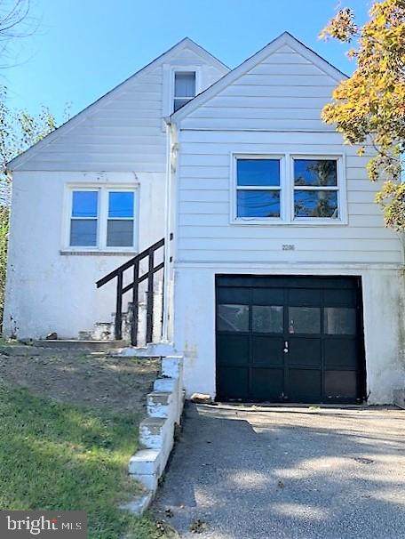 2206 Lincoln Avenue - Photo 1