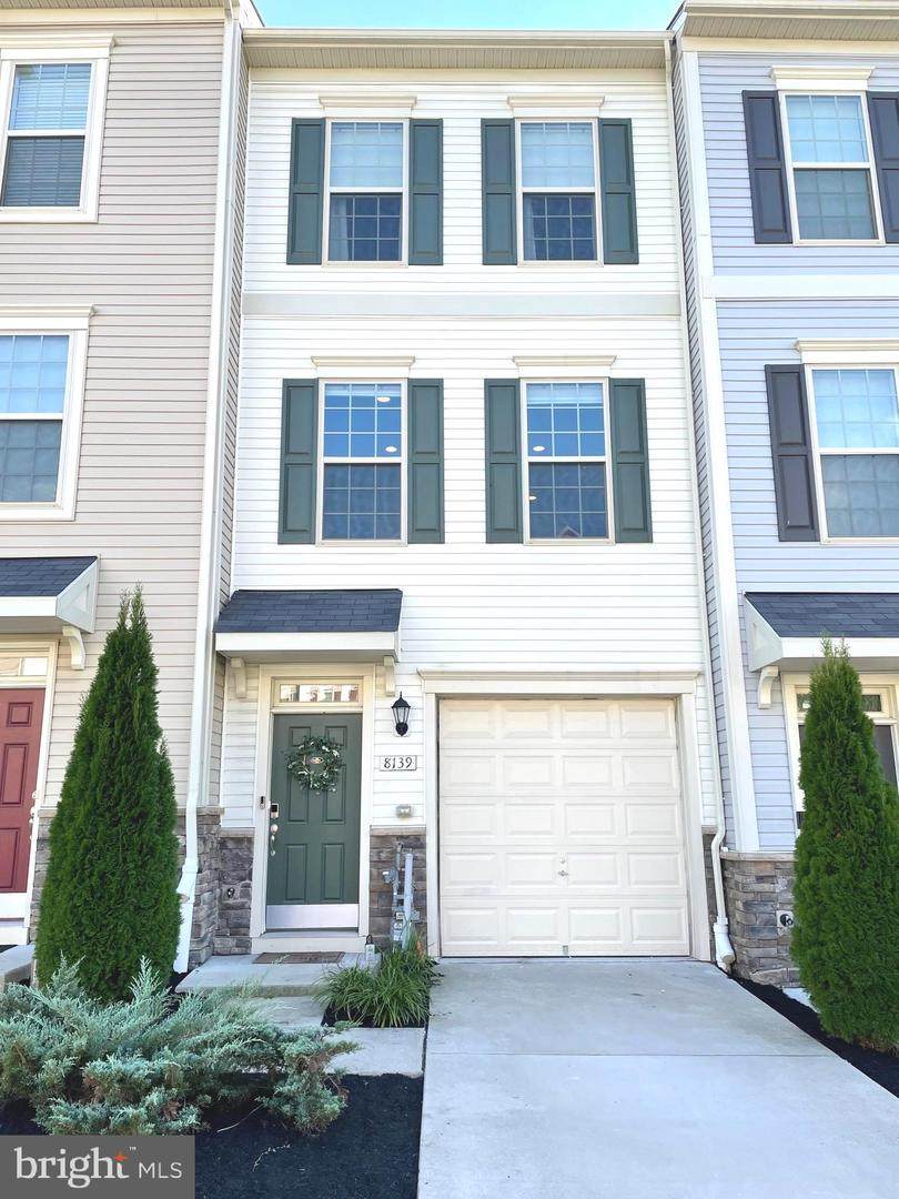 8139 Hollow Court - Photo 1