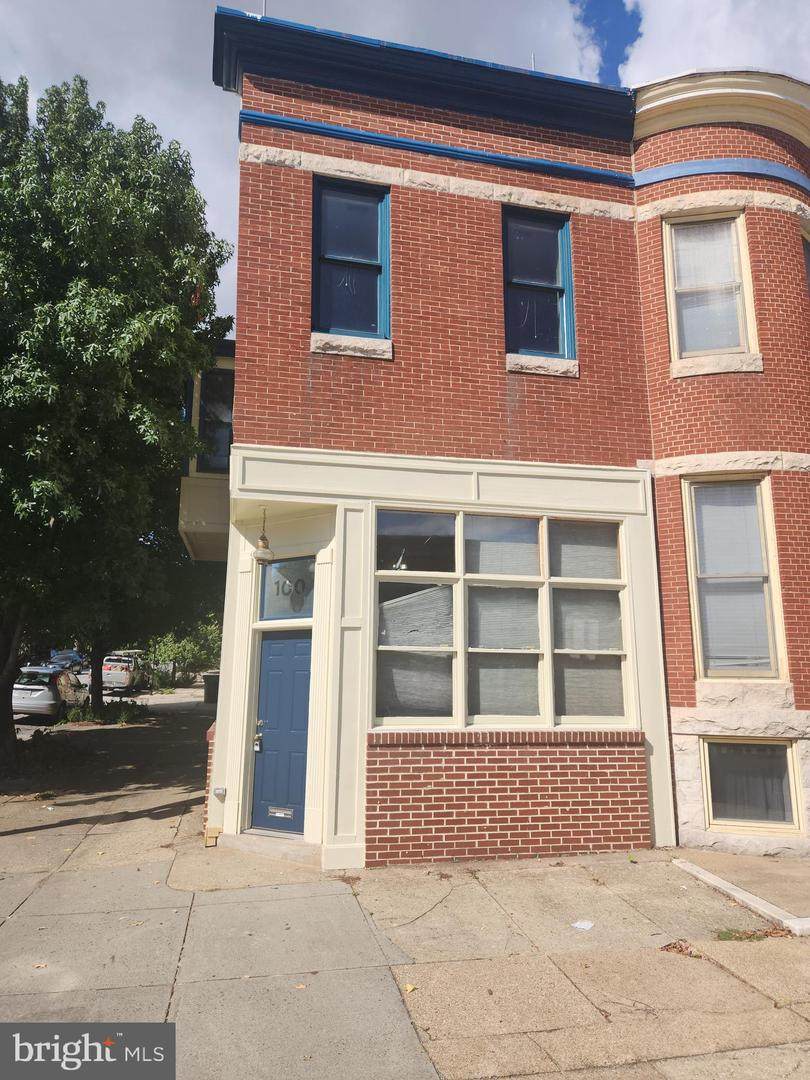 100 Lakewood Avenue - Photo 1