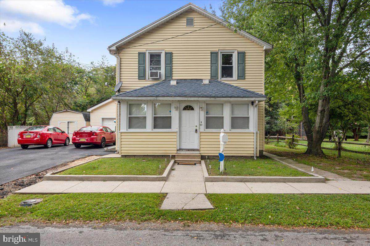 154 Guest Street - Photo 1