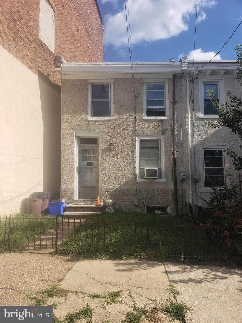 217 Krams Avenue - Photo 1