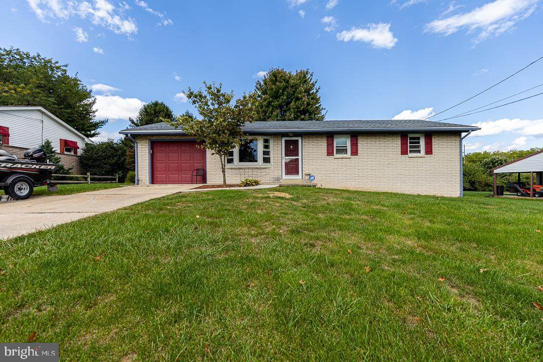 123 Sunny Lane - Photo 1