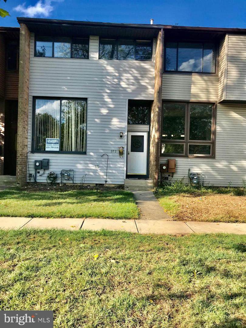 372 Irvington Place - Photo 1