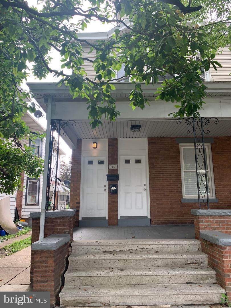 723 Hamilton Avenue - Photo 1