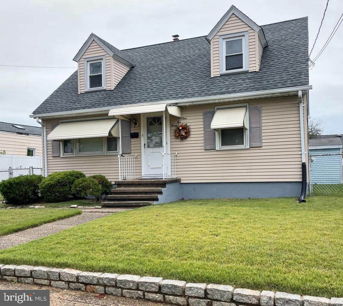 329 Edward Avenue - Photo 1