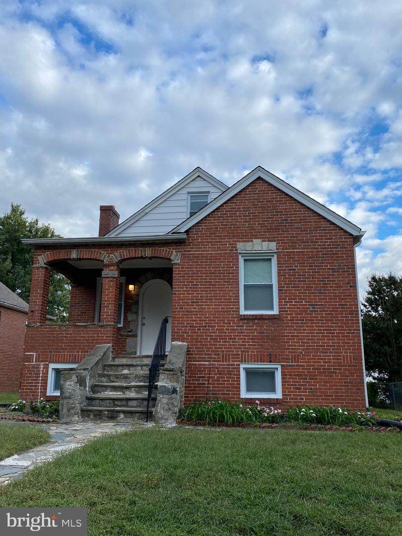 5205 Anthony Avenue - Photo 1