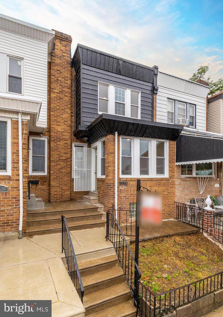 6826 Wyncote Avenue - Photo 1