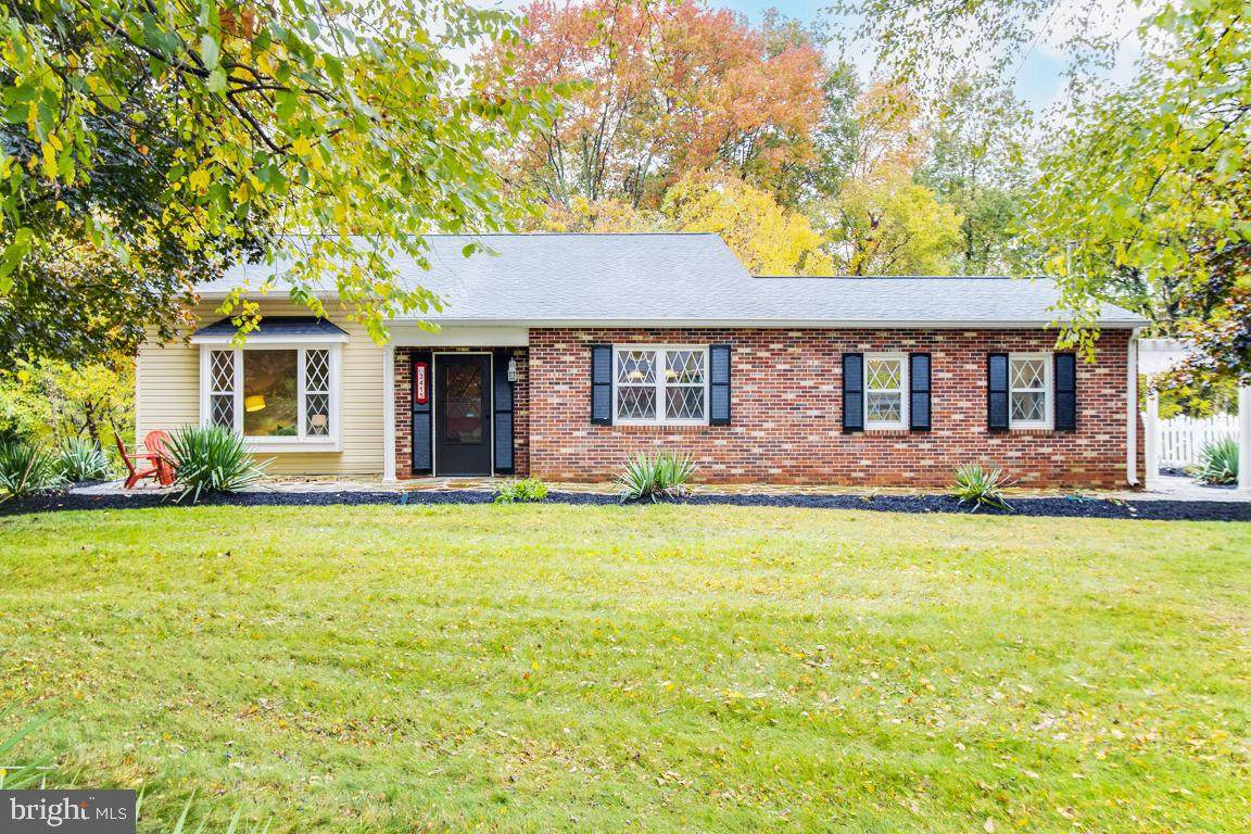 3415 Pleasant Plains Drive - Photo 1