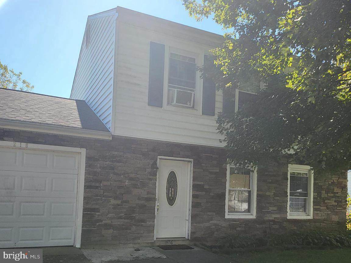 218 Platt Avenue - Photo 1