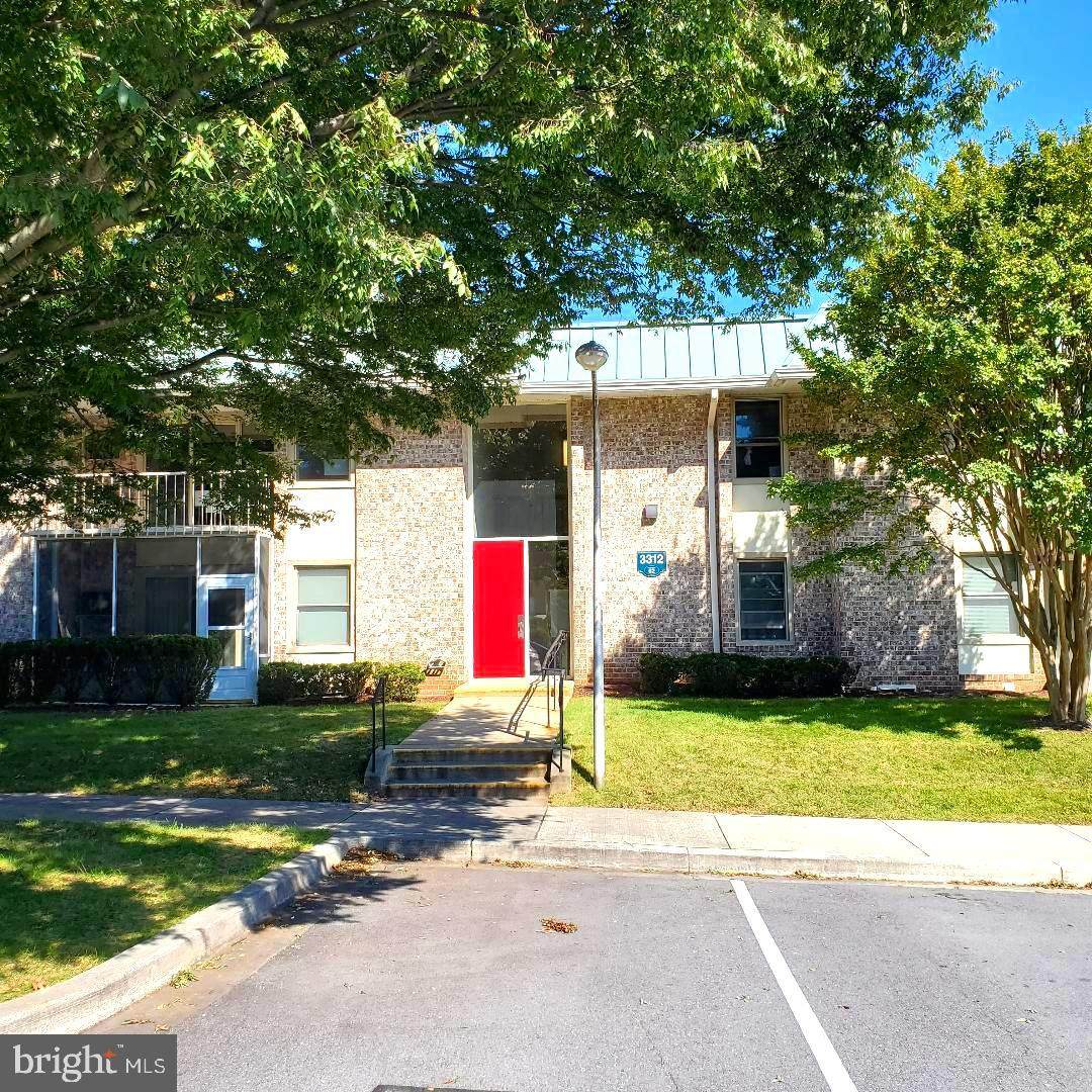 3312 Chiswick Court - Photo 1