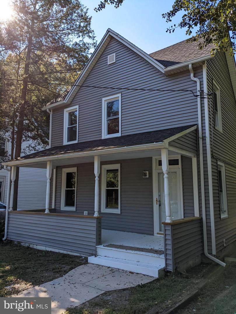 810 West Street - Photo 1