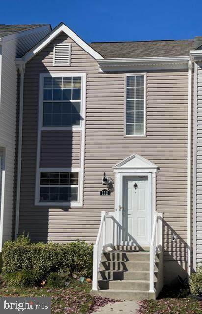 112 Hyde Park - Photo 1