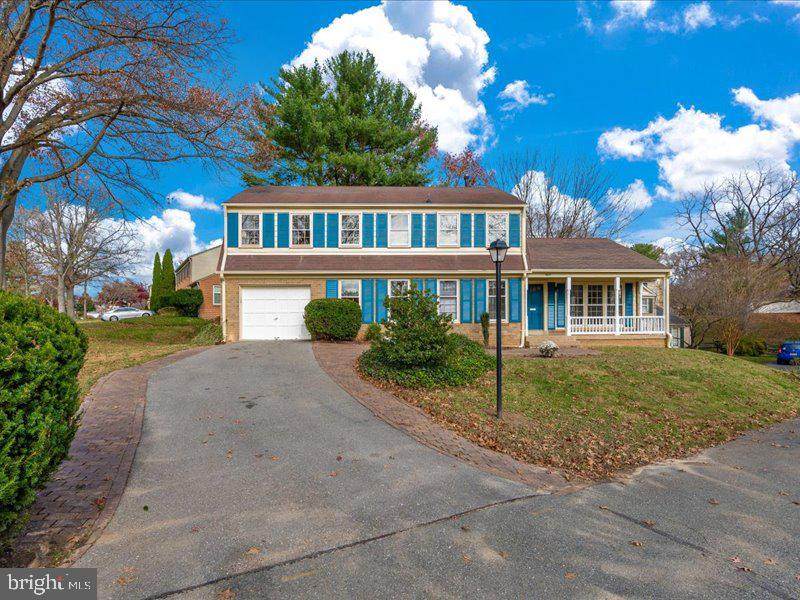 9605 Napoleon Way - Photo 1