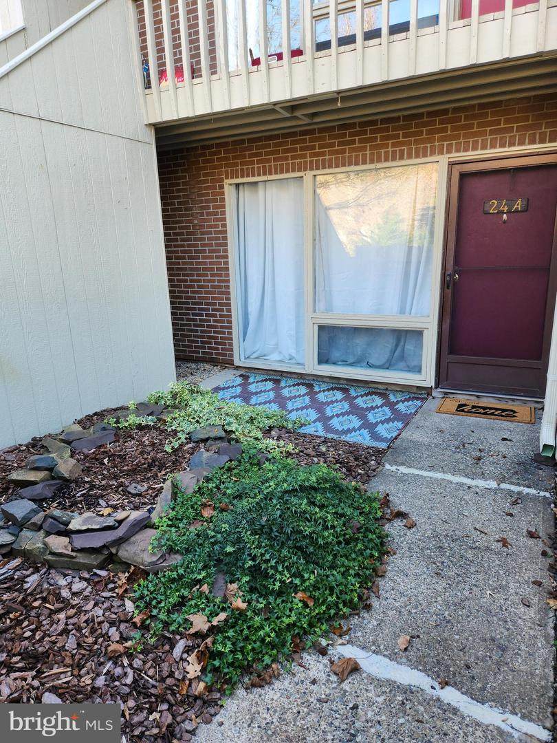 24-A Oscar Hammerstein Way - Photo 1