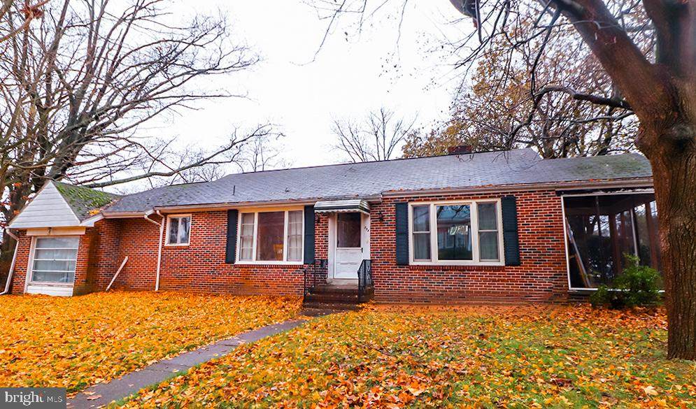 535 Franklin Street - Photo 1