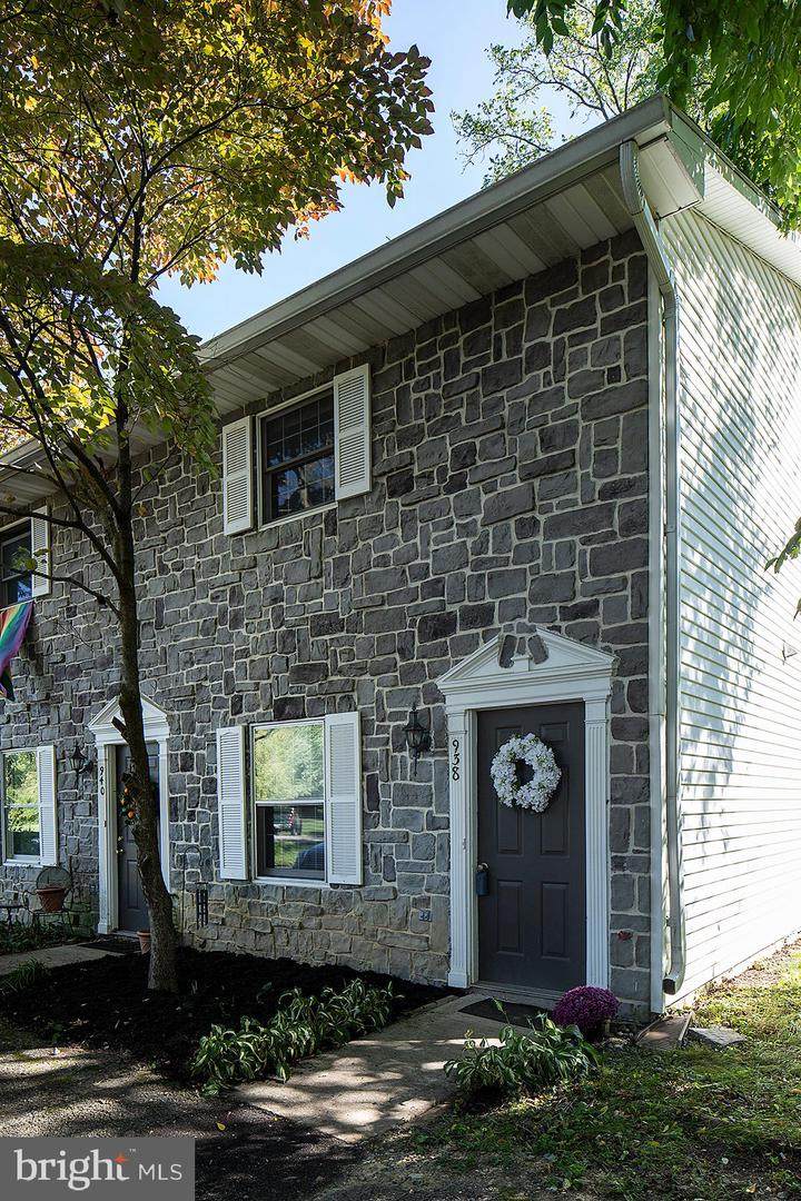 938 Grantham Road - Photo 1