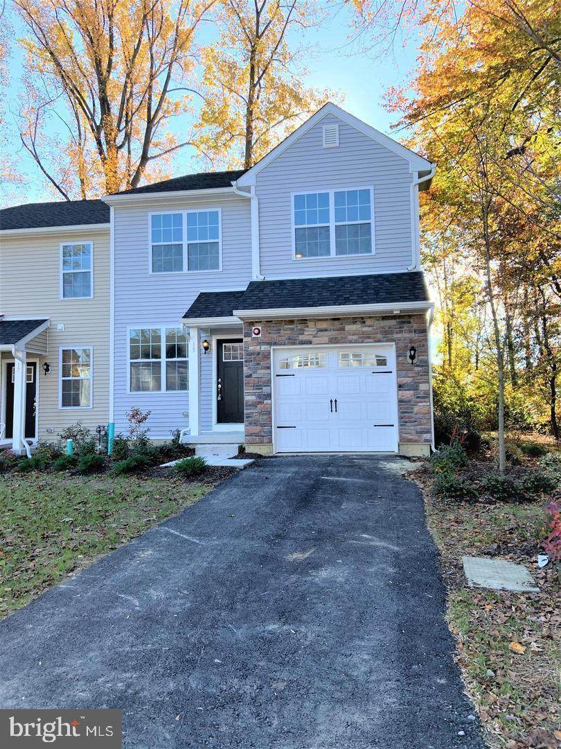 15 Graham Drive - Photo 1