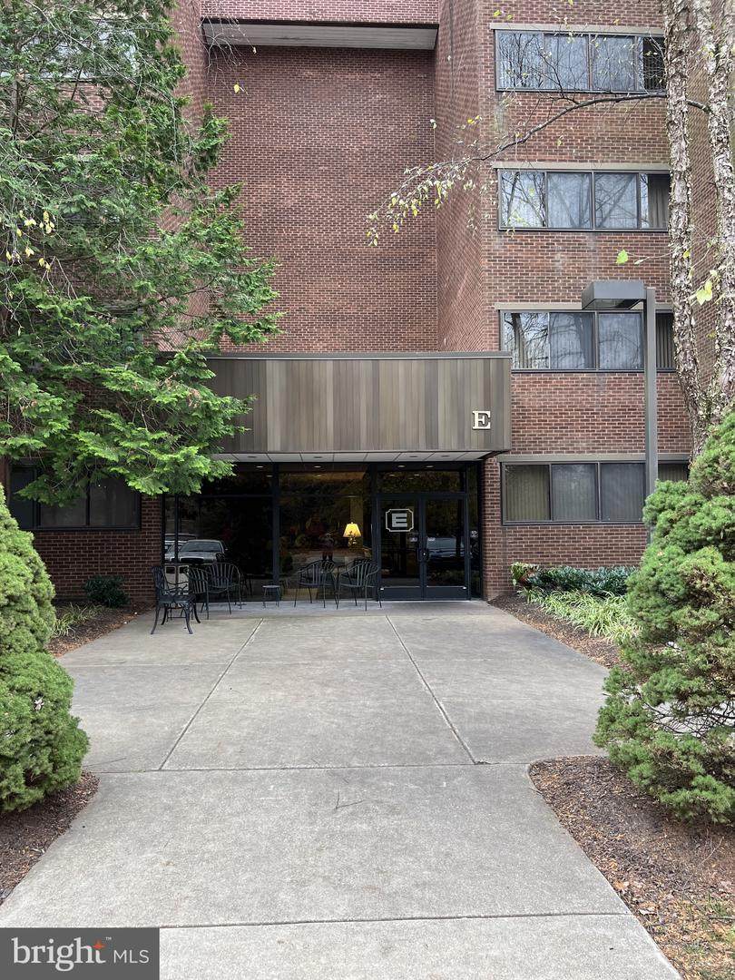 614 Loveville Road - Photo 1
