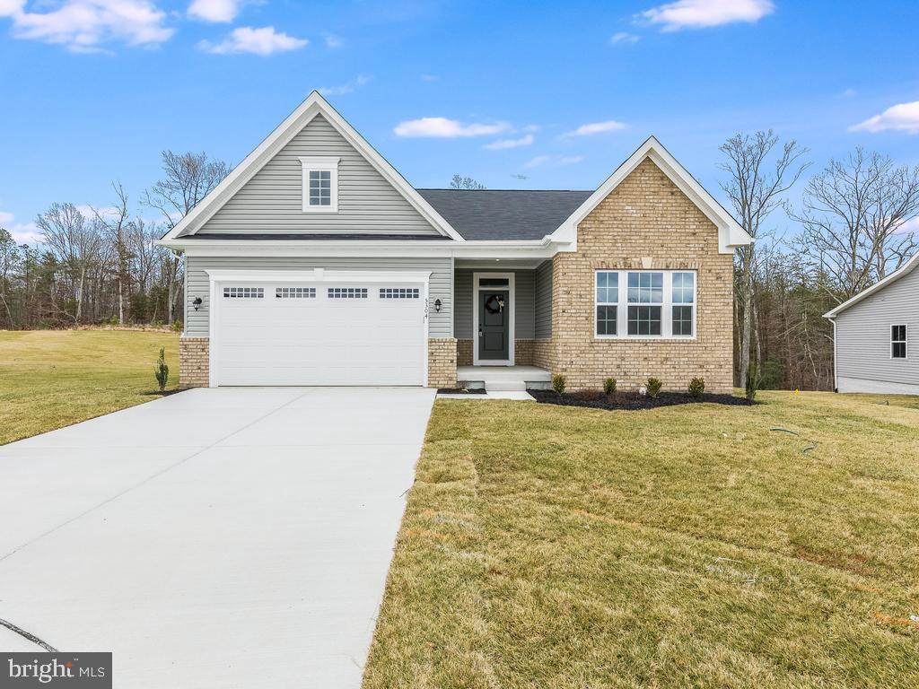 5304 Ivy Hill Drive - Photo 1
