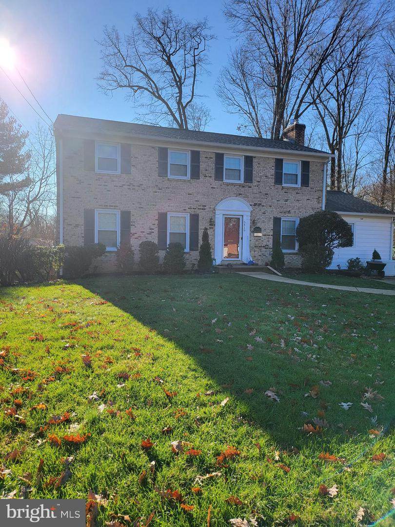 5419 Thetford Place - Photo 1