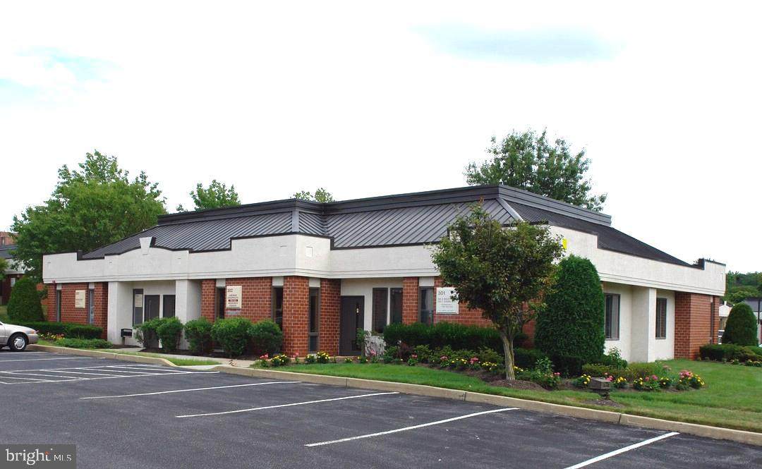 2301 Evesham Road - Photo 1