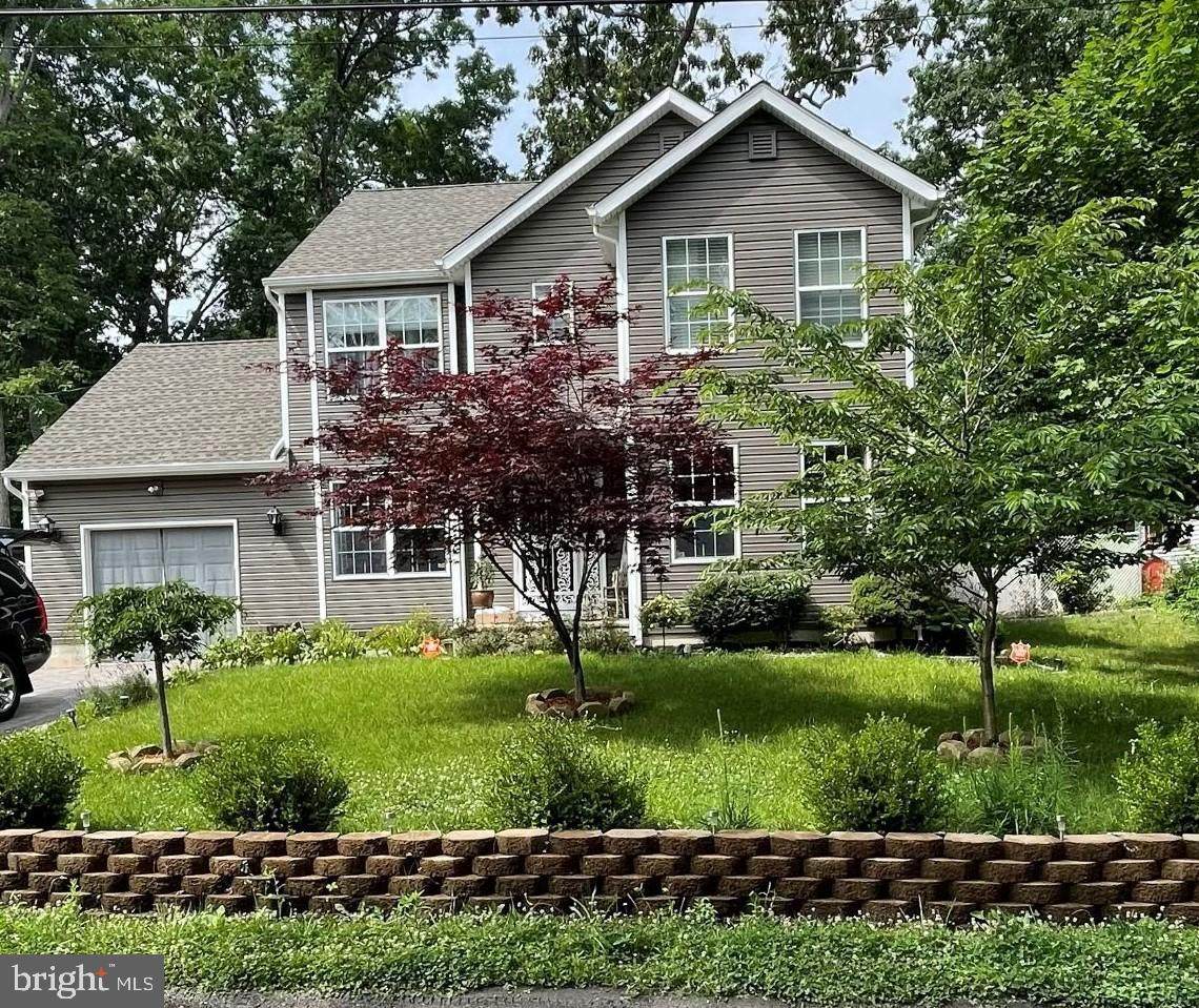 126 Dennis Avenue - Photo 1