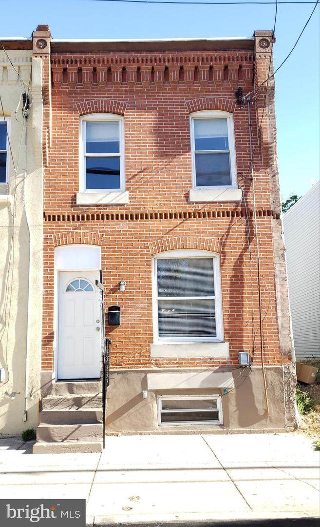 2615 12TH Street - Photo 1