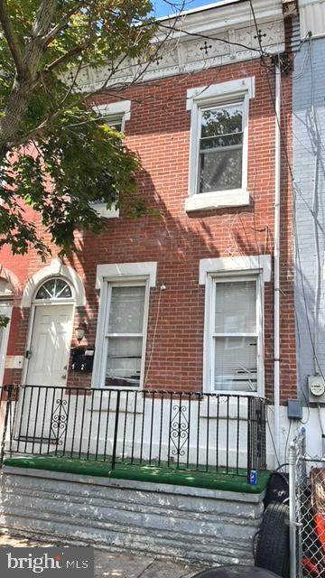 2546 7TH Street - Photo 1