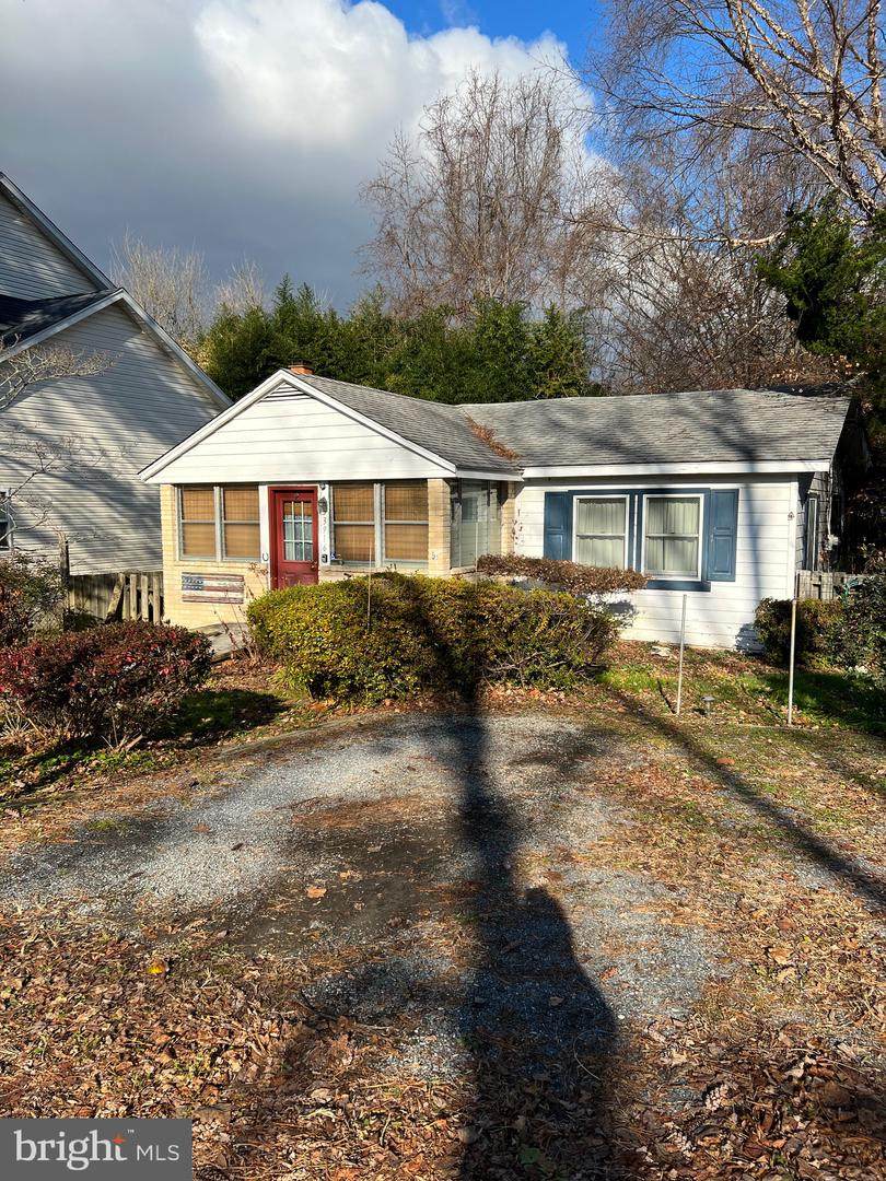 3916 14TH Street - Photo 1
