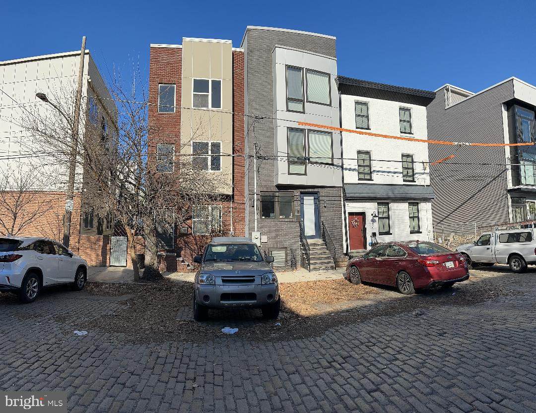 2206 Trenton Avenue - Photo 1