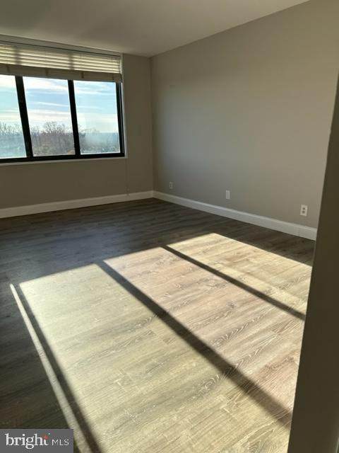 5225 Pooks Hill Road - Photo 1