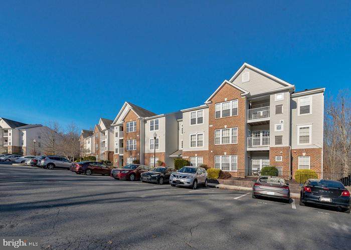 5051 Marchwood Court - Photo 1