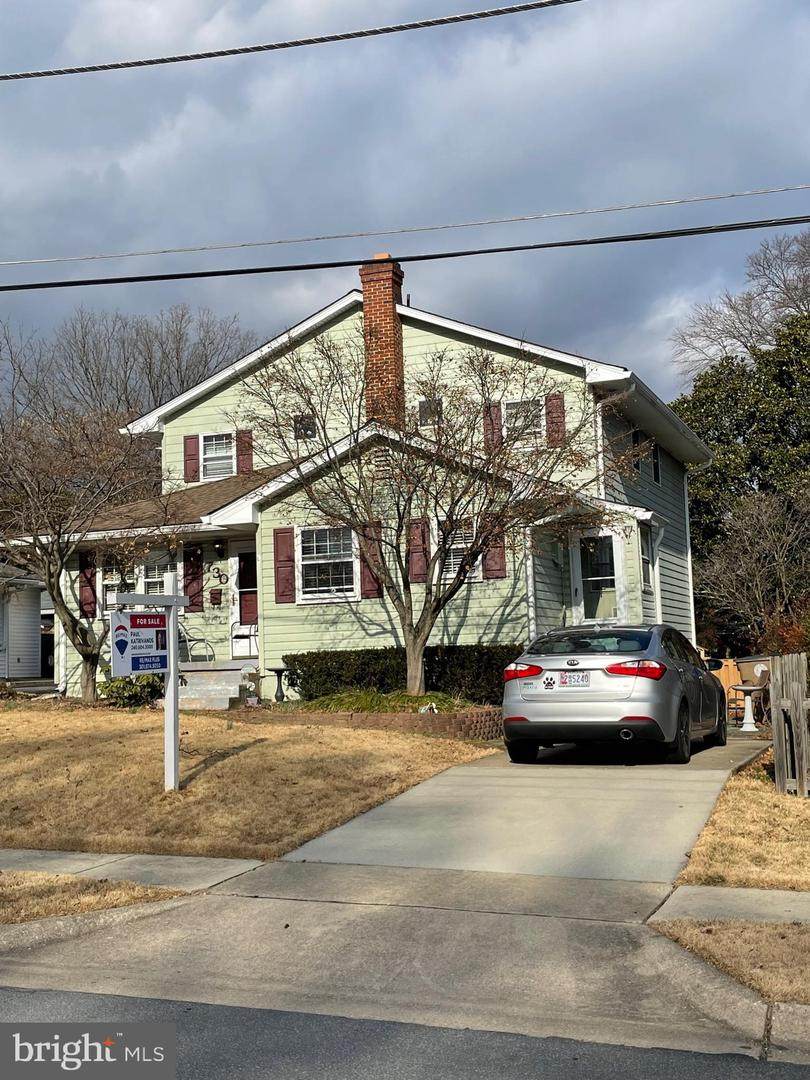 730 Grandin Avenue - Photo 1