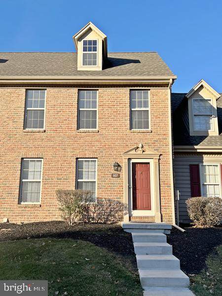 1107 Skyview Drive - Photo 1