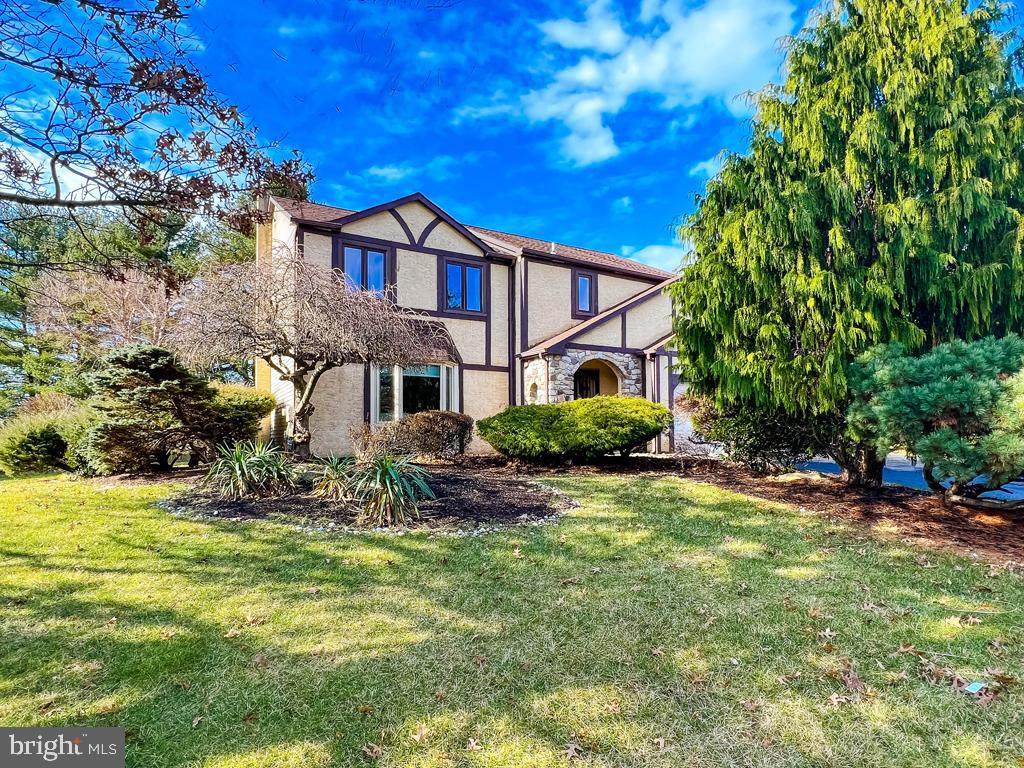 531 Newport Circle - Photo 1