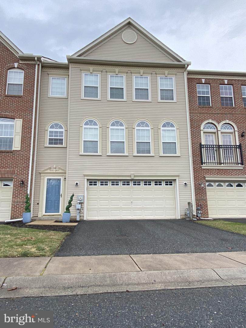5 Sycamore Lane - Photo 1