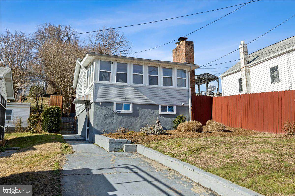 5510 Colonial Drive - Photo 1