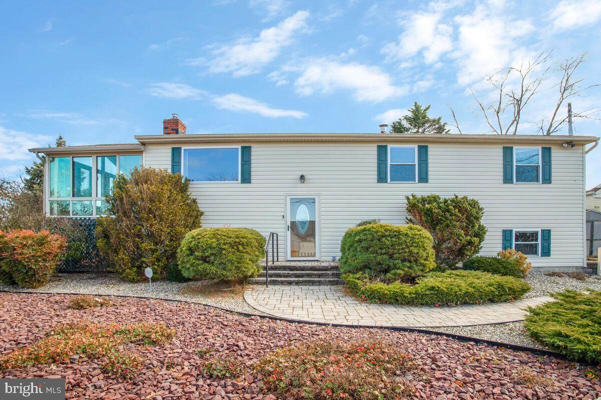 113 Granada Road - Photo 1