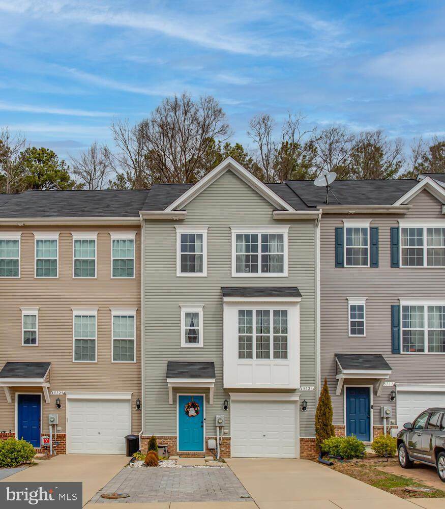 45723 Bethfield Way - Photo 1